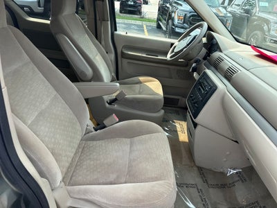 2004 Ford Freestar SE