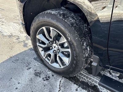 2025 Chevrolet Silverado 1500 RST Z71 4WD Near Milwaukee WI