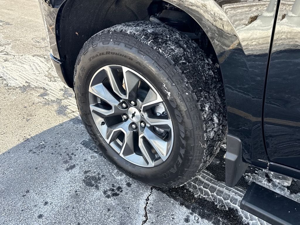 2025 Chevrolet Silverado 1500 RST Z71 4WD Near Milwaukee WI