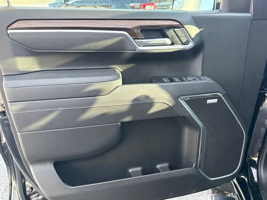 2025 Chevrolet Silverado 1500 RST Z71 4WD Near Milwaukee WI