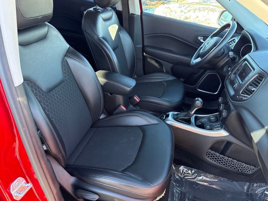 2018 Jeep Compass Latitude Blue Certified 4WD Near Milwaukee WI