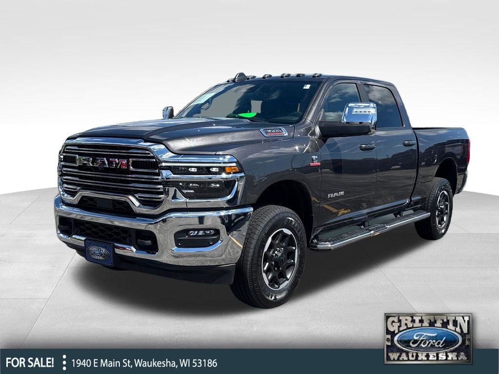 2025 RAM 3500 Laramie 4WD Near Milwaukee WI