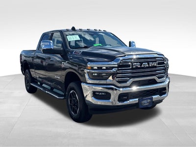 2025 RAM 3500 Laramie 4WD Near Milwaukee WI