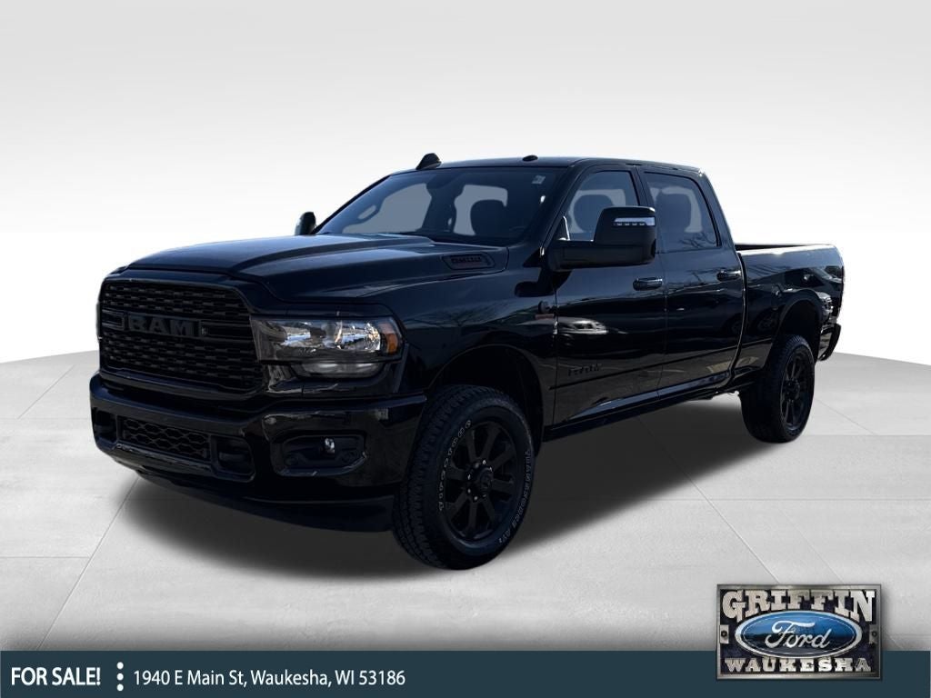2023 RAM 2500 Big Horn Night Edition 4WD Near Milwaukee WI