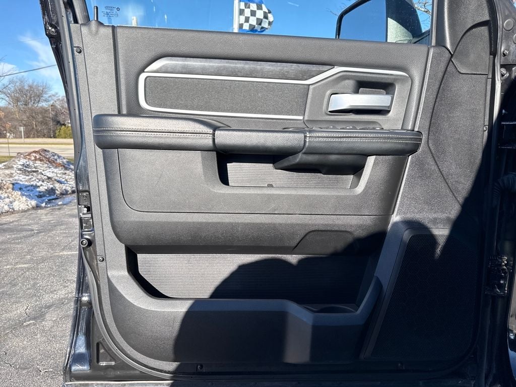 2023 RAM 2500 Big Horn Night Edition 4WD Near Milwaukee WI