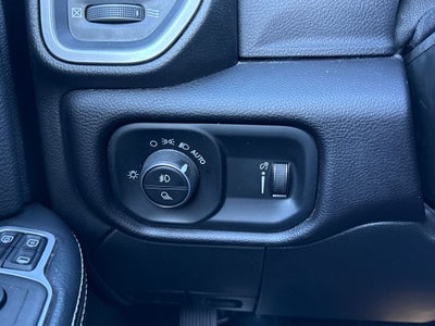 2023 RAM 2500 Big Horn Night Edition 4WD Near Milwaukee WI