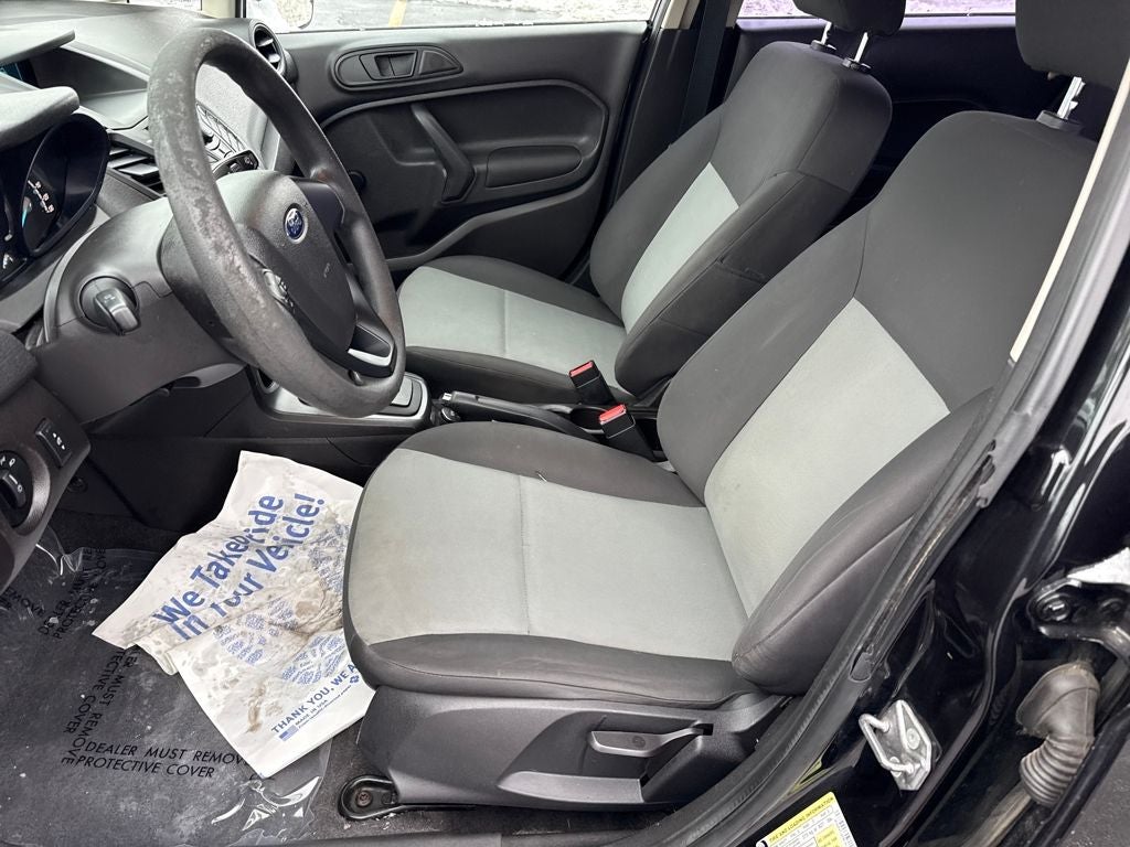 2015 Ford Fiesta S Near Milwaukee WI