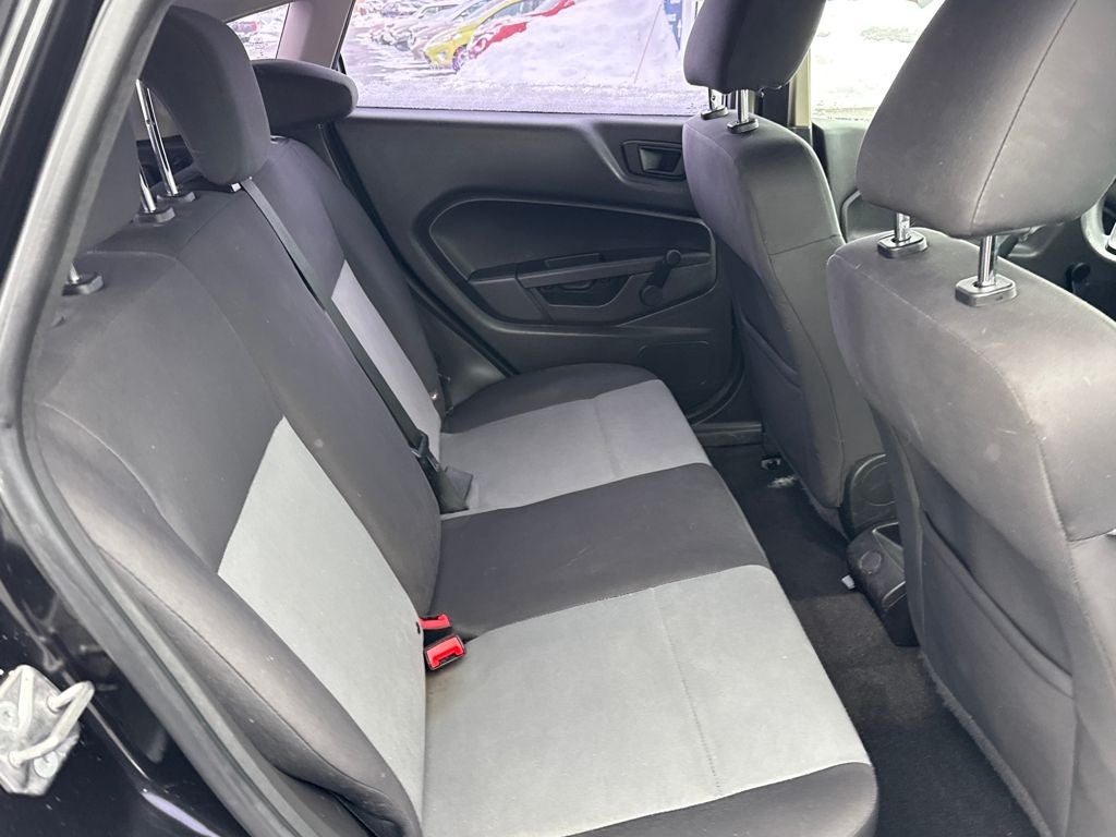 2015 Ford Fiesta S Near Milwaukee WI