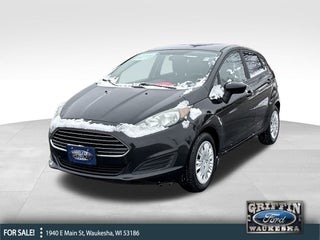 2015 Ford Fiesta S Near Milwaukee WI