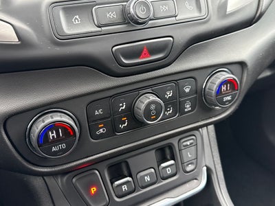 2020 GMC Terrain SLE Blue Certified Near Milwaukee WI