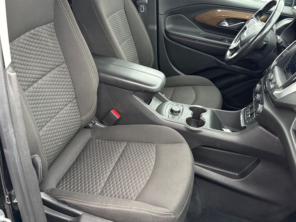 2020 GMC Terrain SLE Blue Certified Near Milwaukee WI