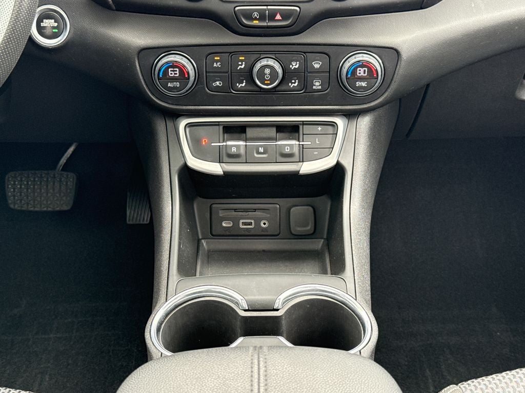 2022 GMC Terrain SLE