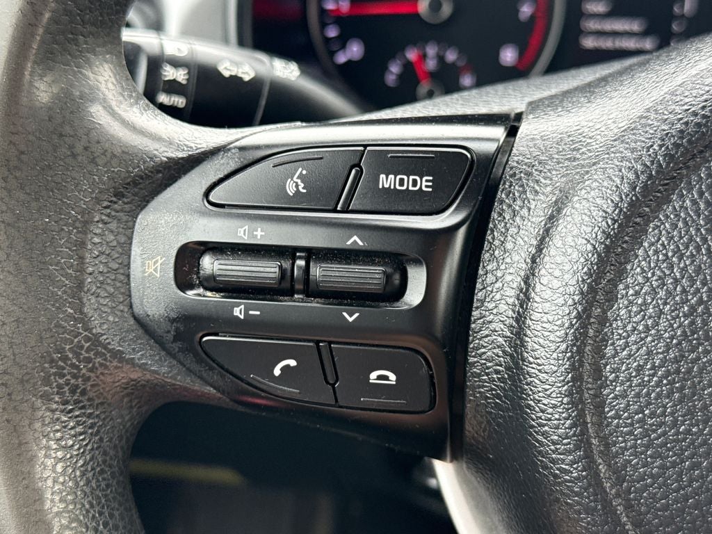 2022 Kia Rio S FORD BLUE CERTIFIED