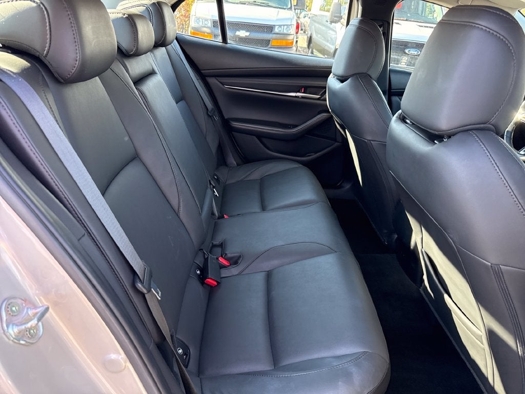 2025 Mazda Mazda3 2.5 S Select Sport FORD BLUE CERTIFIED