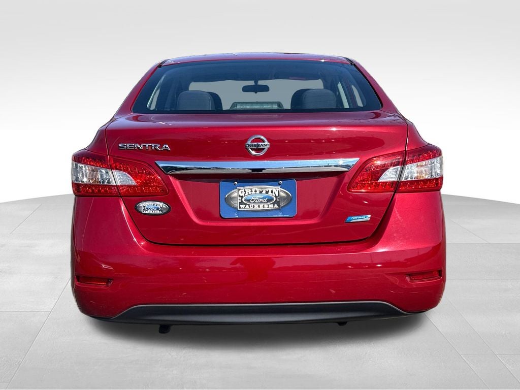 2013 Nissan Sentra S Near Milwaukee WI