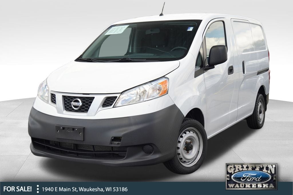 2015 Nissan NV200 SV Near Milwaukee WI