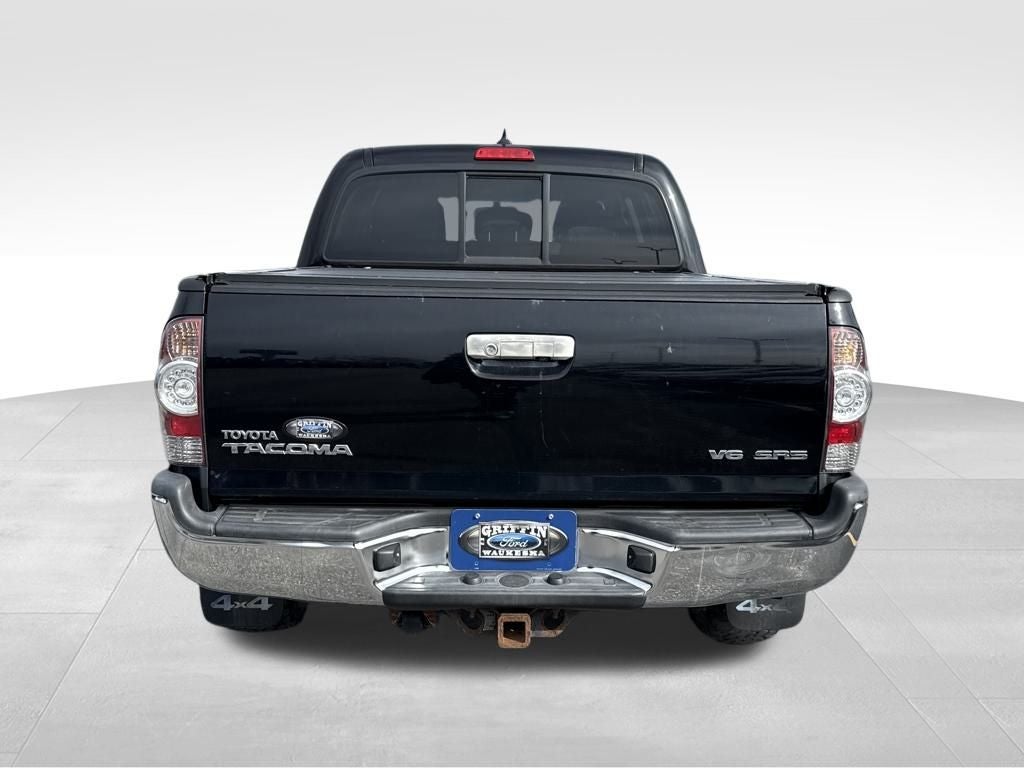 2015 Toyota Tacoma Base V6