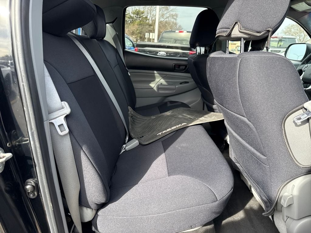 2015 Toyota Tacoma Base V6