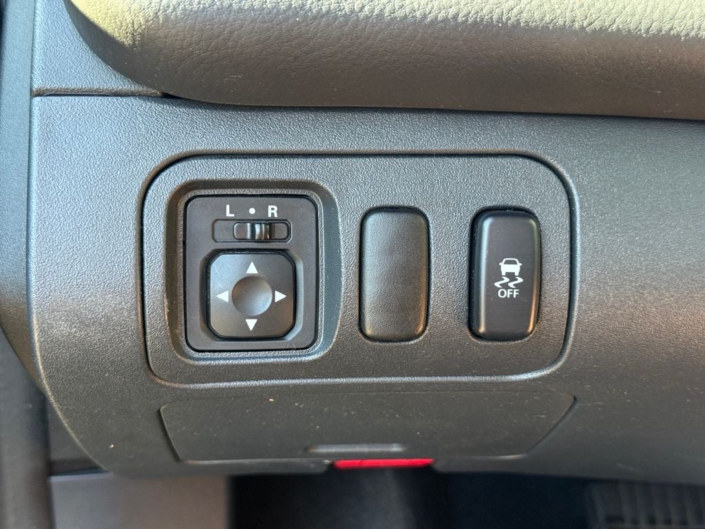 2012 Mitsubishi Eclipse GS Near Milwaukee WI