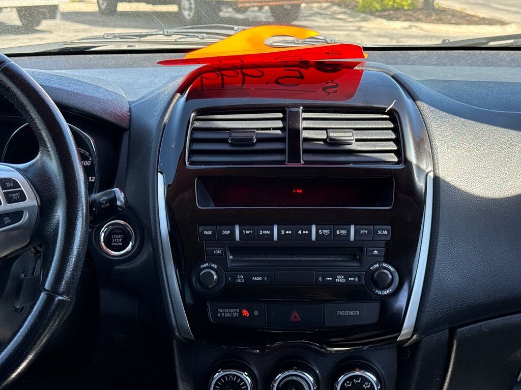 2013 Mitsubishi Outlander Sport LE 4WD Near Milwaukee WI