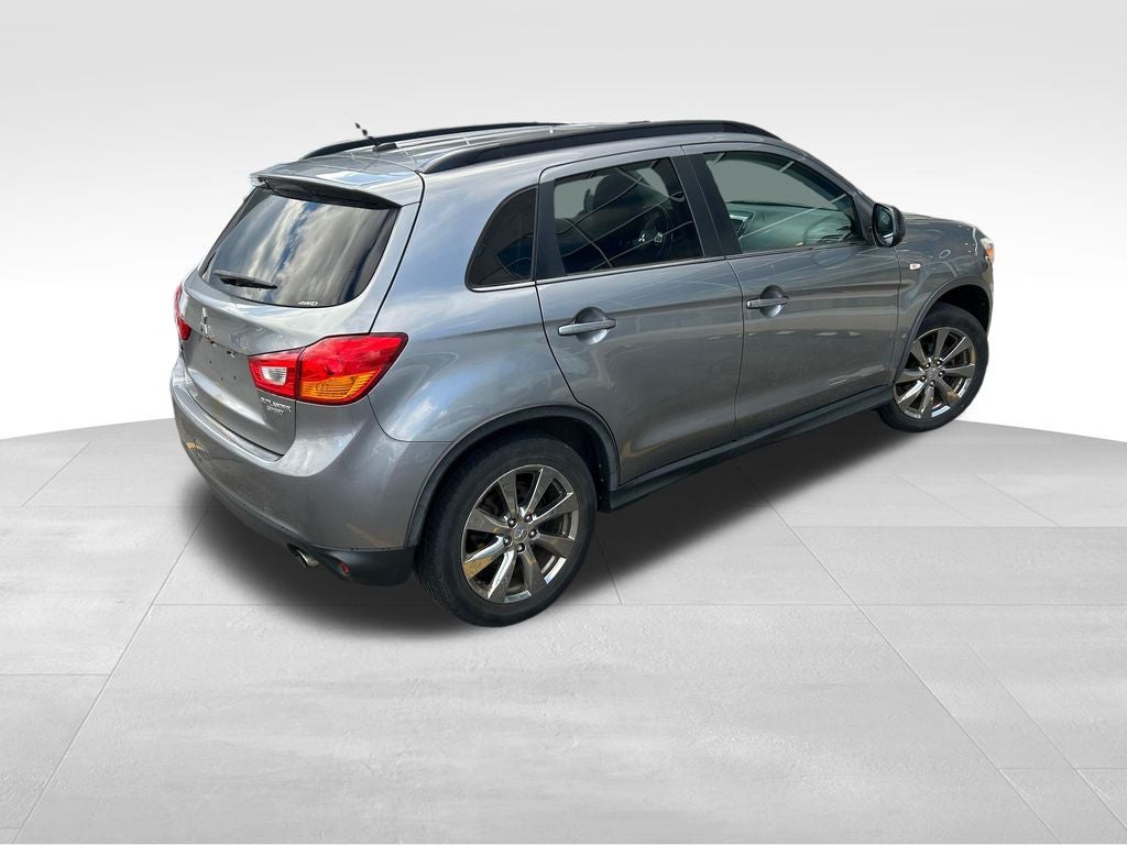 2013 Mitsubishi Outlander Sport LE 4WD Near Milwaukee WI