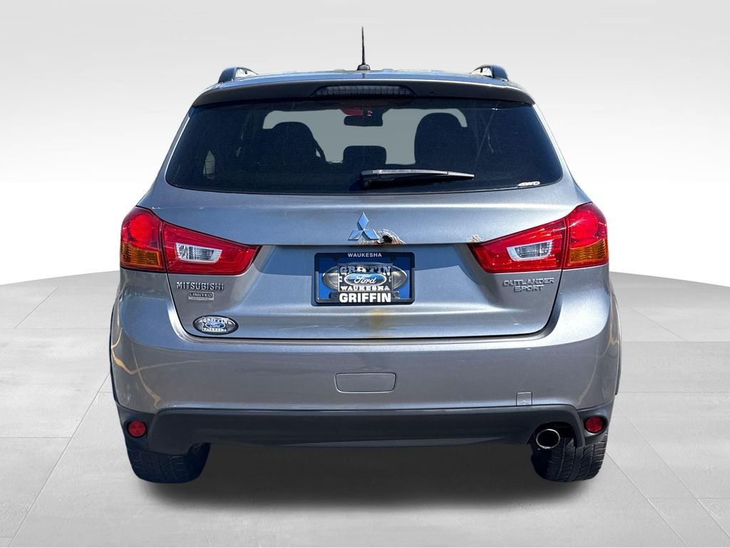 2013 Mitsubishi Outlander Sport LE 4WD Near Milwaukee WI