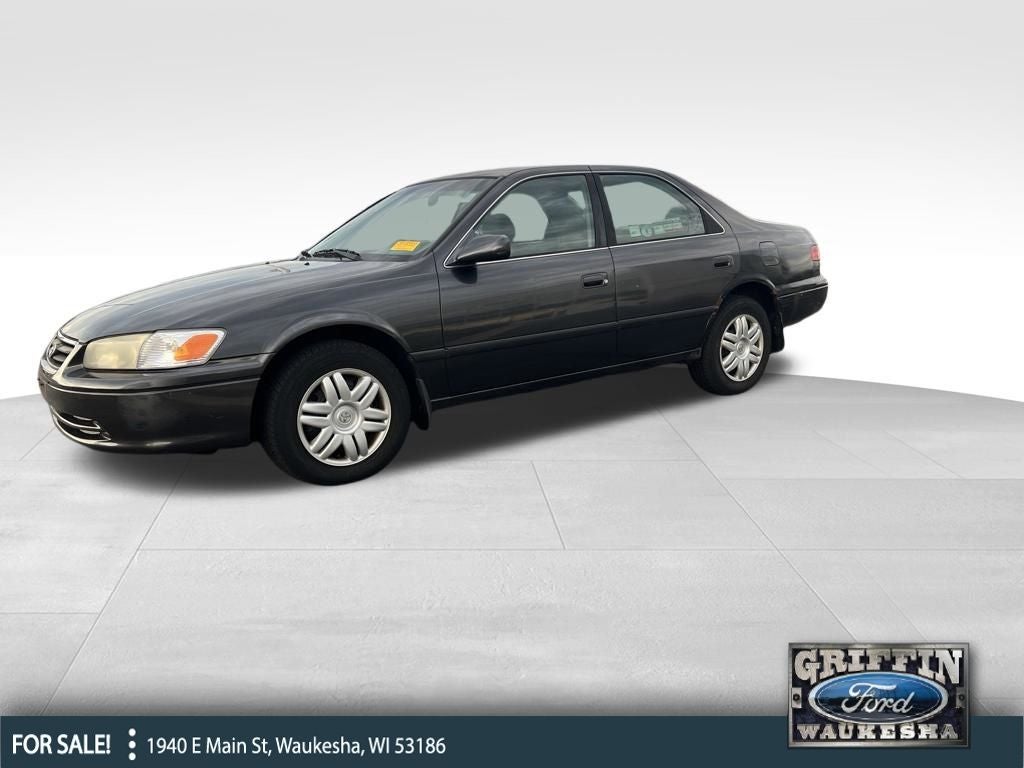 2001 Toyota Camry LE 2.2L 4CYL GREAT FUEL ECONOMY
