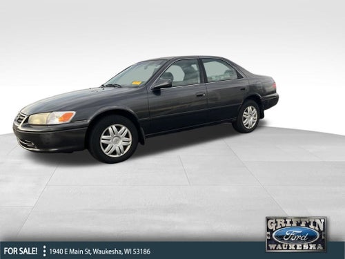 2001 Toyota Camry LE 2.2L 4CYL GREAT FUEL ECONOMY