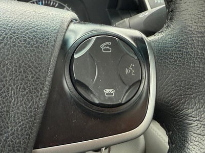 2014 Toyota Camry XLE Near Milwaukee WI