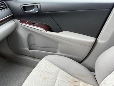2014 Toyota Camry XLE Near Milwaukee WI