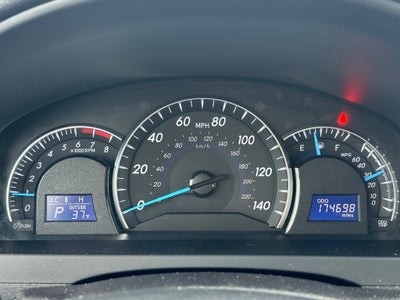 2014 Toyota Camry XLE Near Milwaukee WI