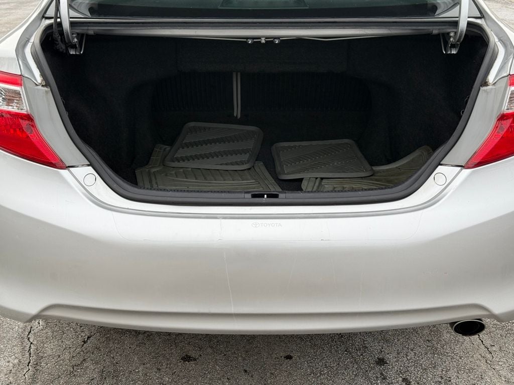 2014 Toyota Camry XLE Near Milwaukee WI