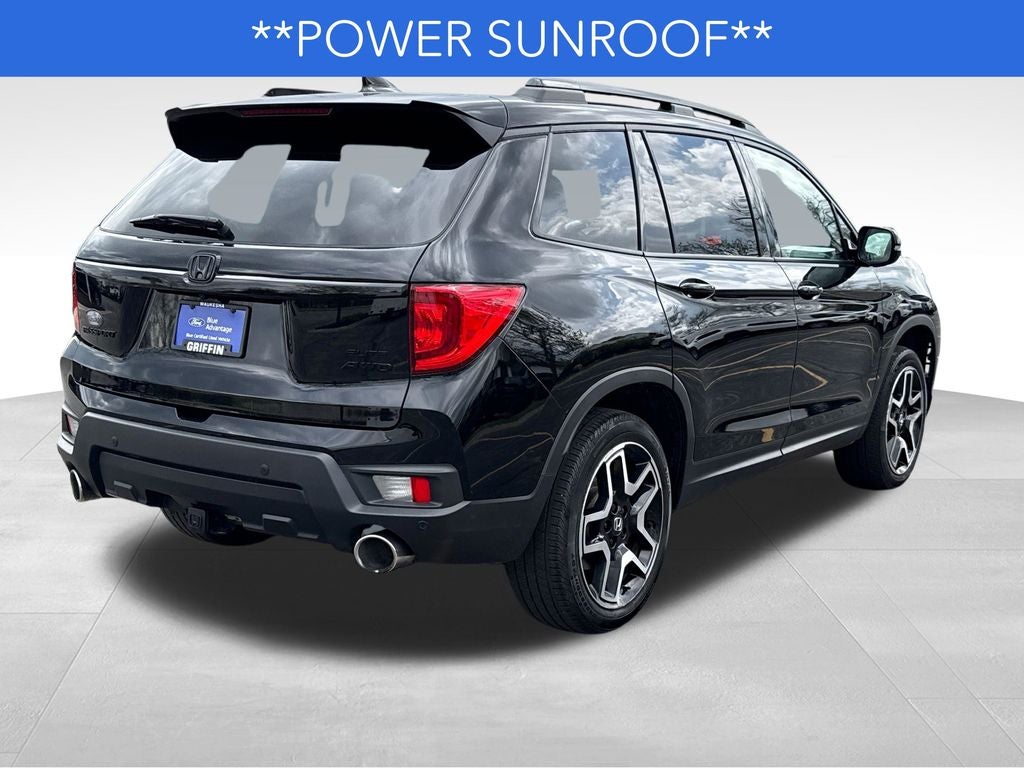2022 Honda Passport Elite Blue Certified AWD Near Milwaukee WI