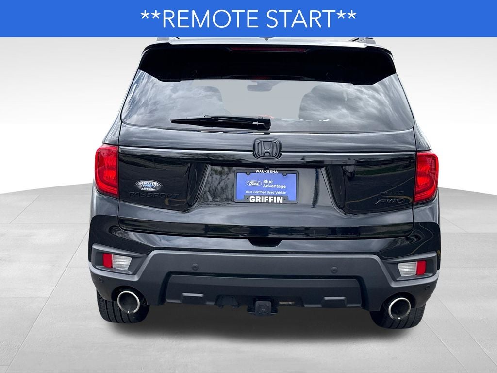 2022 Honda Passport Elite Blue Certified AWD Near Milwaukee WI
