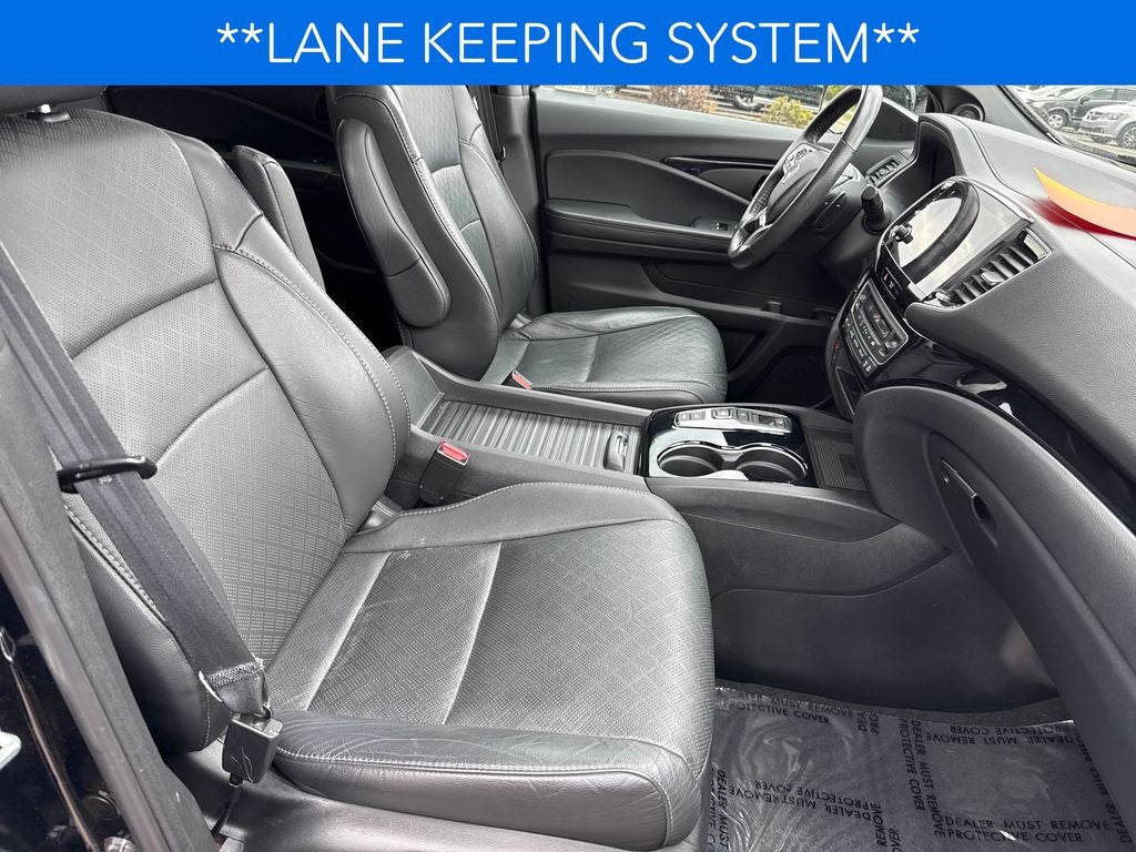 2022 Honda Passport Elite Blue Certified AWD Near Milwaukee WI