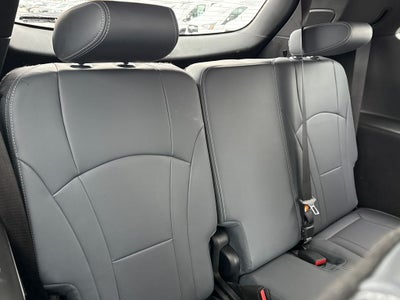 2023 Buick Enclave Essence AWD Near Milwaukee WI