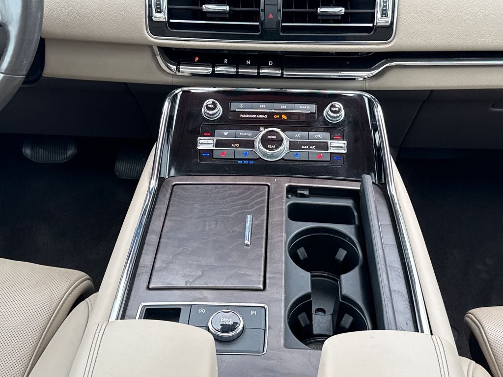 2022 Lincoln Navigator L Reserve