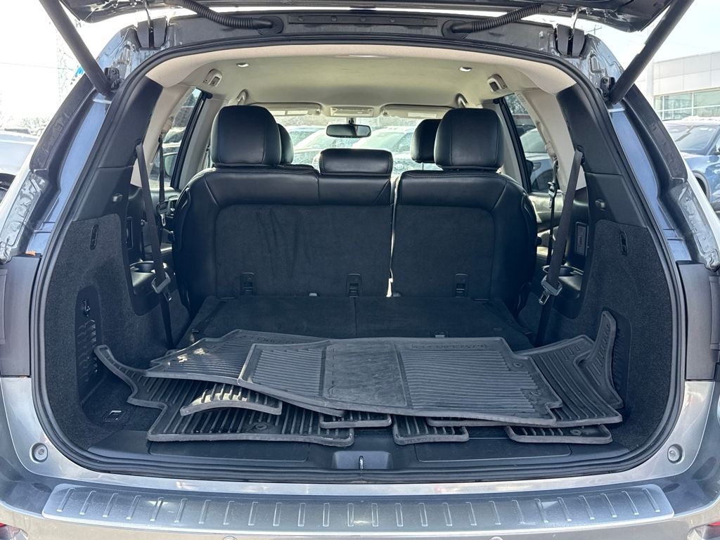 2019 Nissan Pathfinder SL Blue Certified 4WD Near Milwaukee WI