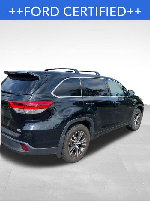 2017 Toyota Highlander LE Blue Certified AWD Near Milwaukee WI