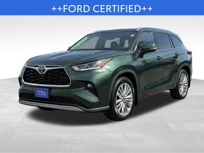 2023 Toyota Highlander Platinum Blue Certified AWD Near Milwaukee WI
