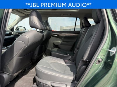 2023 Toyota Highlander Platinum Blue Certified AWD Near Milwaukee WI