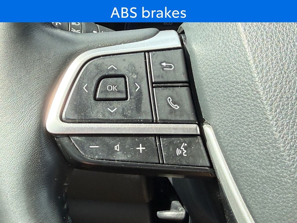 2023 Toyota Highlander Platinum Blue Certified AWD Near Milwaukee WI