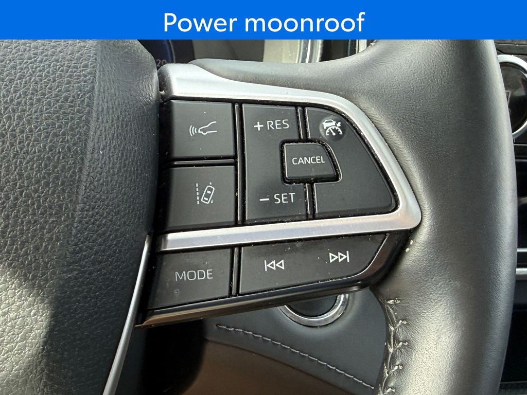 2023 Toyota Highlander Platinum Blue Certified AWD Near Milwaukee WI