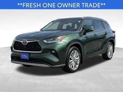 2023 Toyota Highlander Platinum Blue Certified AWD Near Milwaukee WI