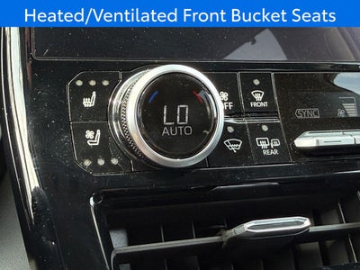 2023 Toyota Highlander Platinum Blue Certified AWD Near Milwaukee WI