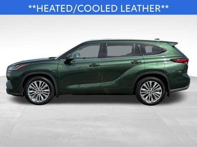 2023 Toyota Highlander Platinum Blue Certified AWD Near Milwaukee WI