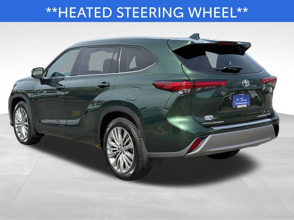 2023 Toyota Highlander Platinum Blue Certified AWD Near Milwaukee WI