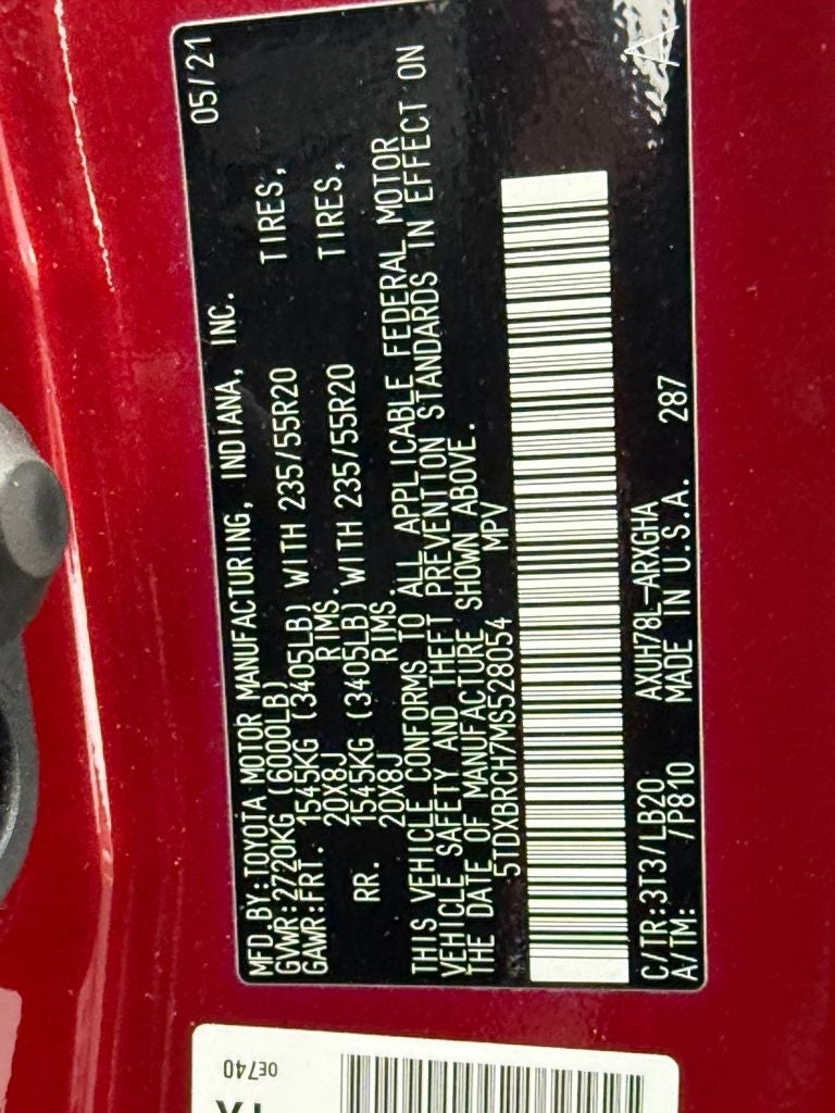 2021 Toyota Highlander Hybrid Limited Blue Certified AWD Near Milwaukee WI