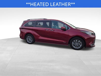 2021 Toyota Sienna XLE 7 Passenger