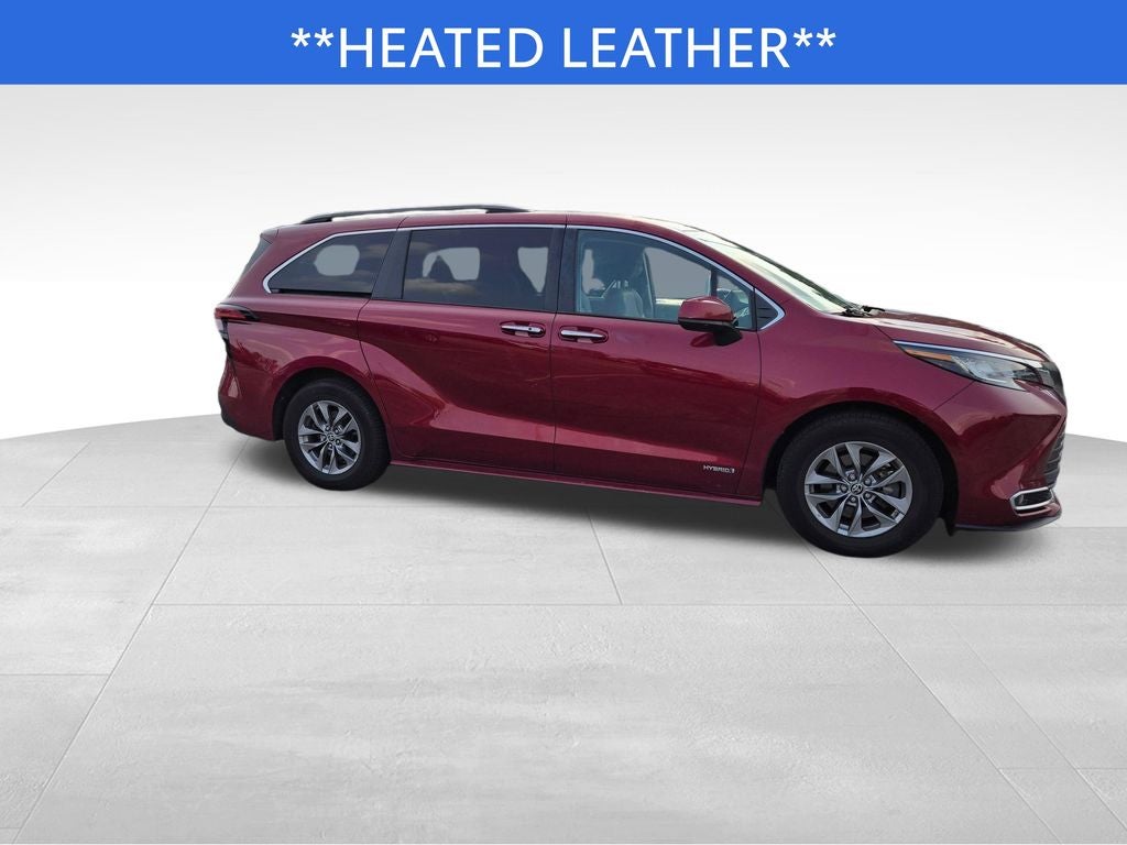 2021 Toyota Sienna XLE 7 Passenger